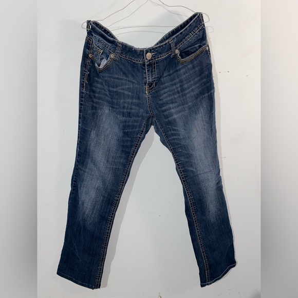 Classic Blue Women's Jeans - Picture 1 of 8